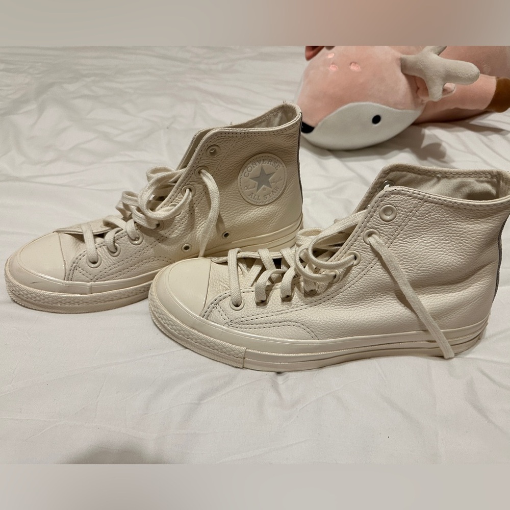 cream leather converse m7 w9